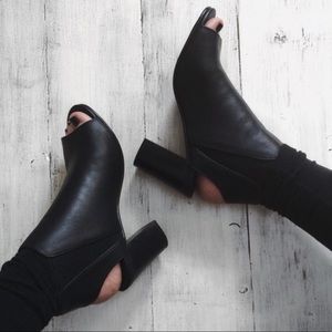Steve Madden Nobel Open Toe Booties